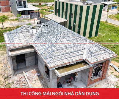 Tiến độ thi công mái ngói tại Bình Định – Hoàn thiện khung kèo thép nhẹ