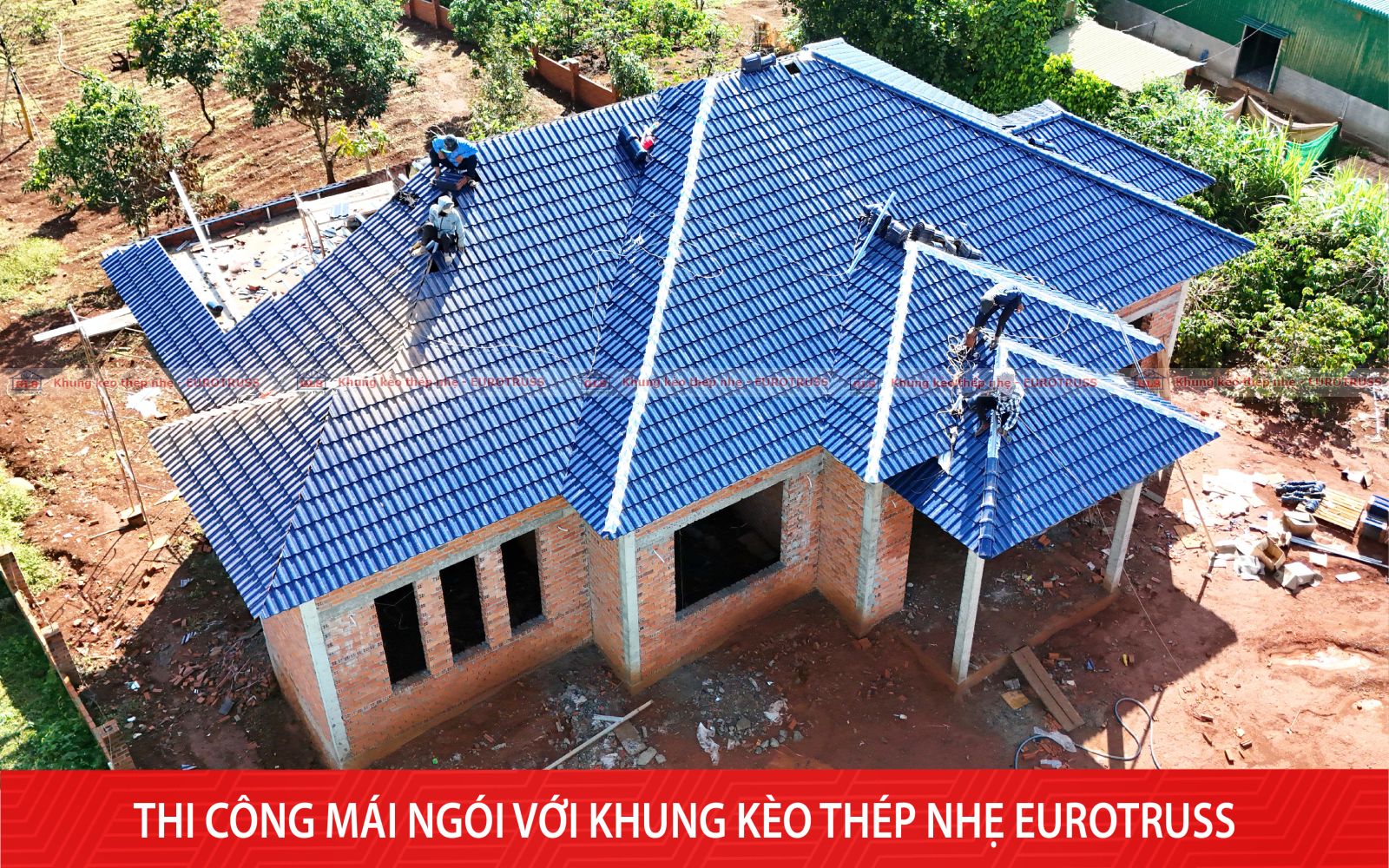 khung kèo thép nhẹ Eurotruss