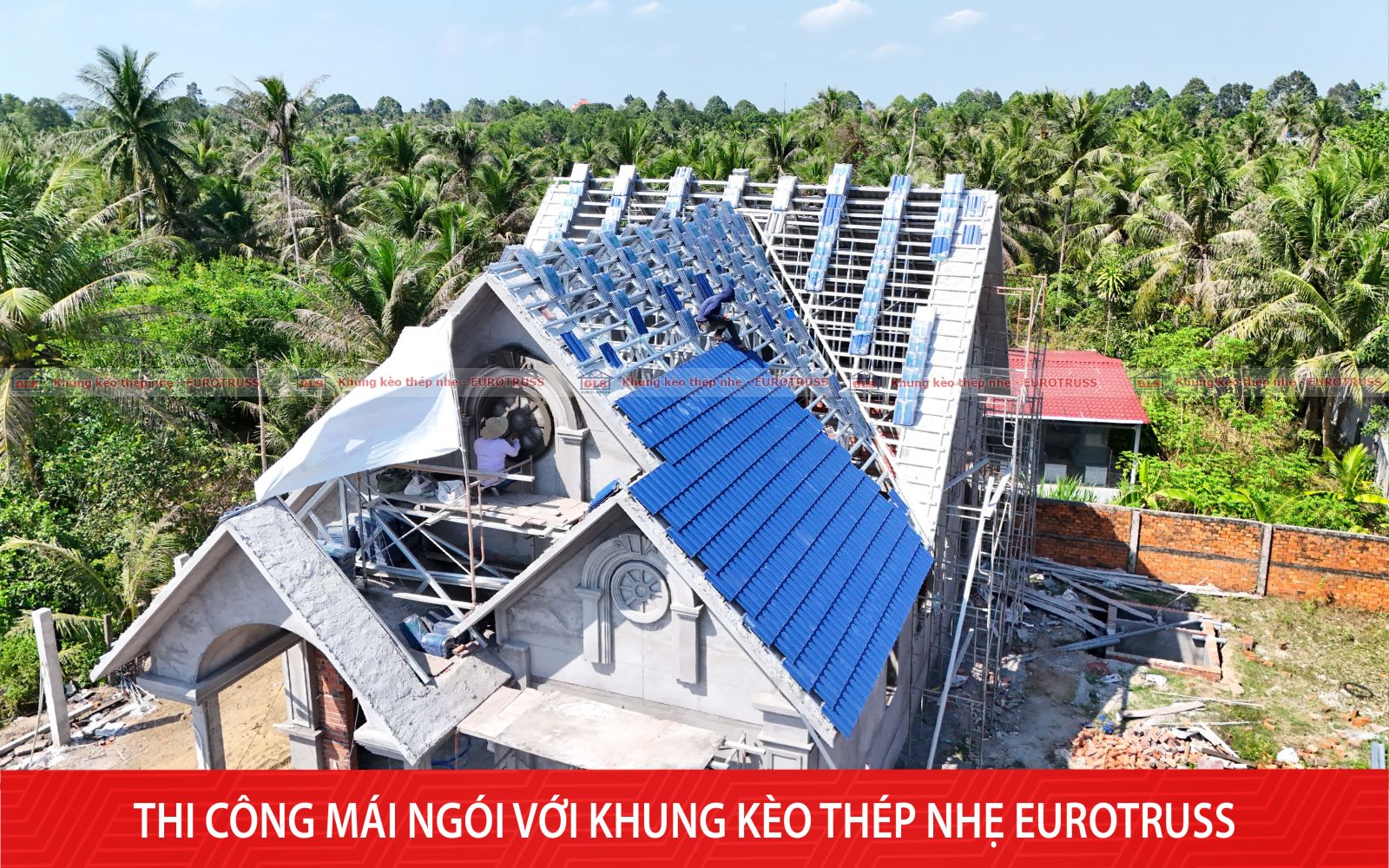 khung kèo thép nhẹ Eurotruss