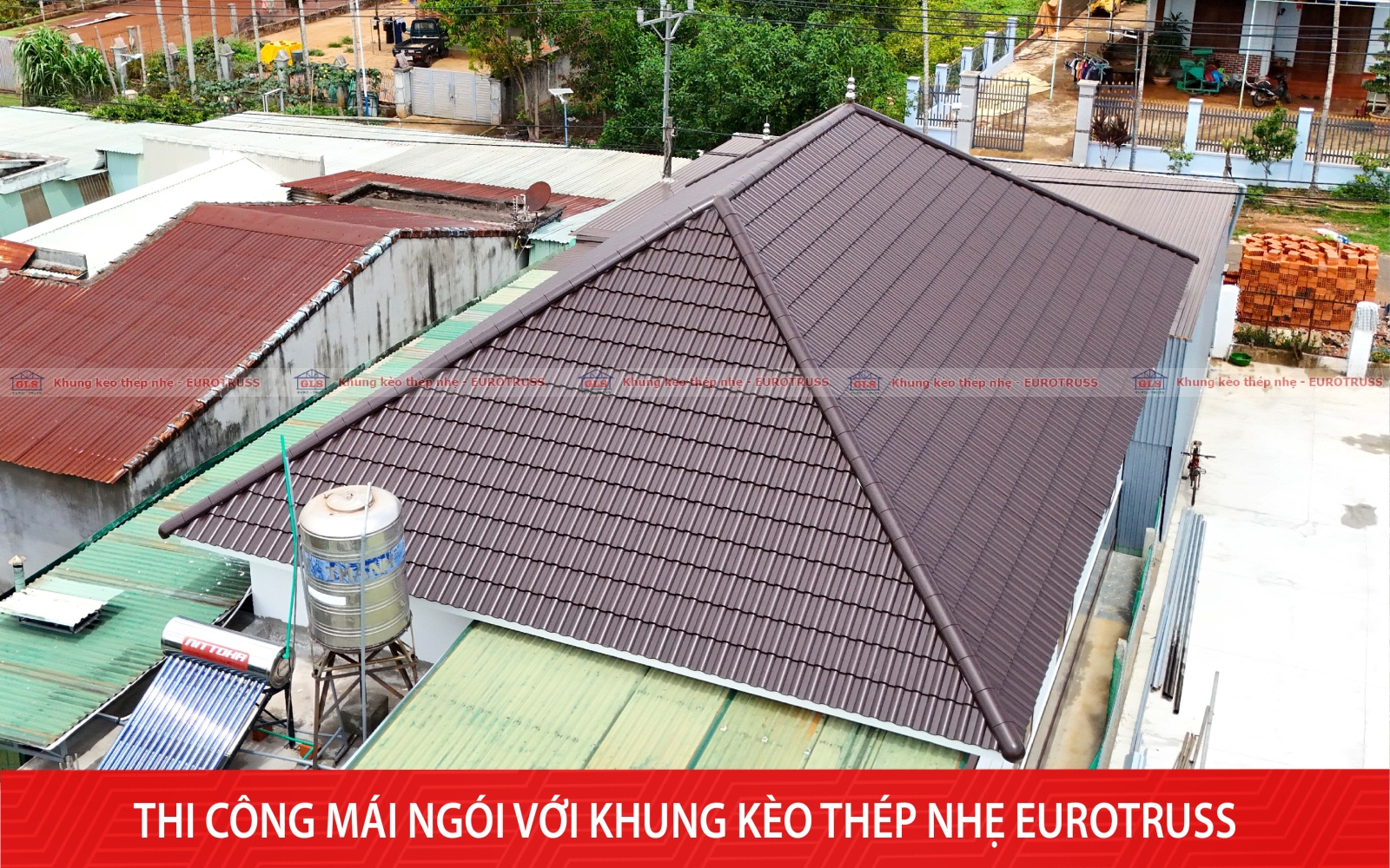 Thi công 3 mái ngói liền kề tại Gia Lai