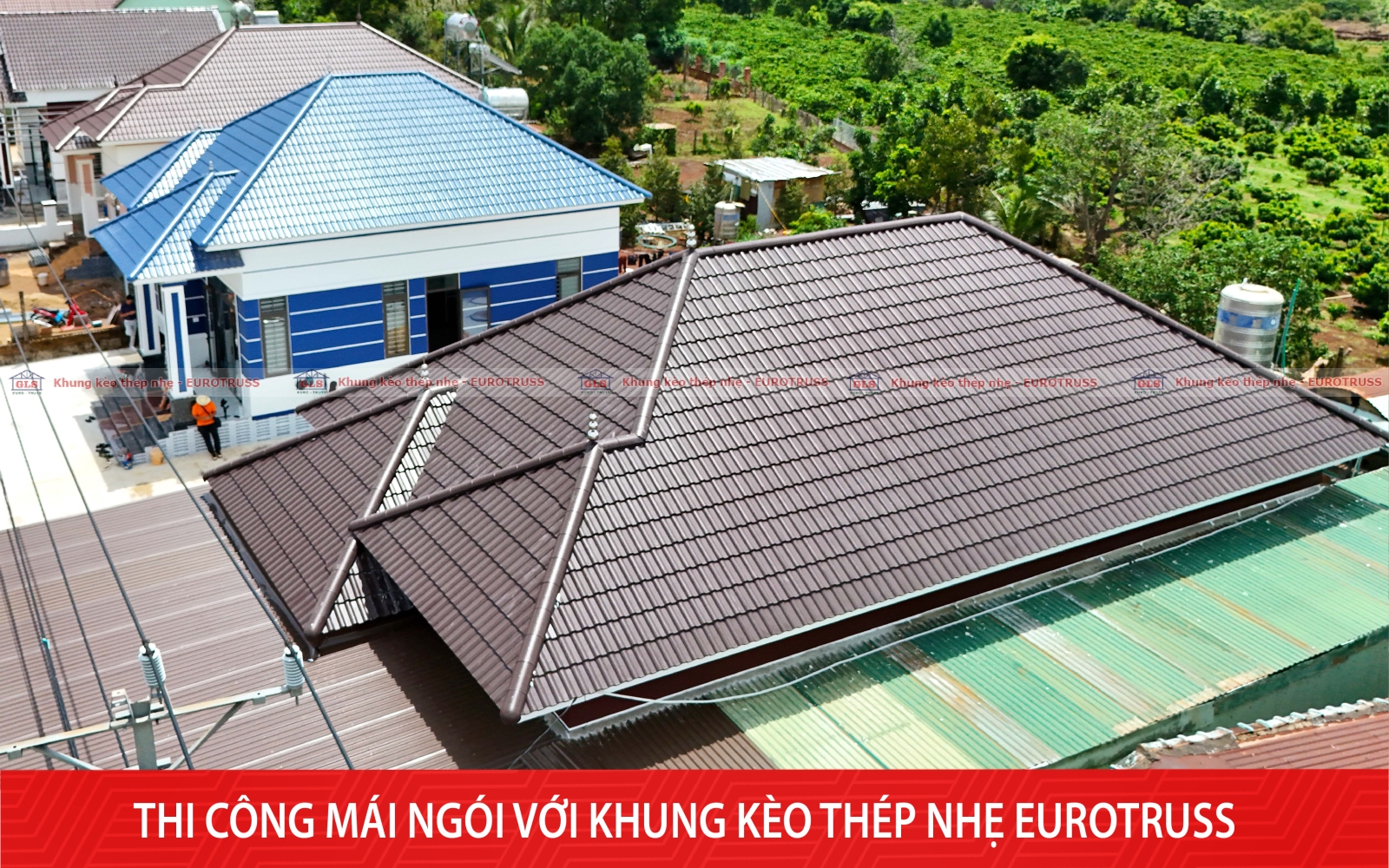 Thi công 3 mái ngói liền kề tại Gia Lai